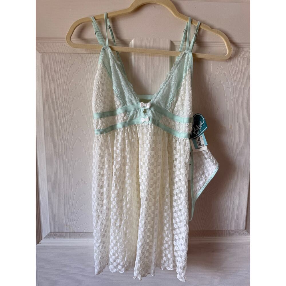 Blue by Betsey Johnson Pucker Dot Lace Babydoll Nightie & Thong Set NWT M Bridal